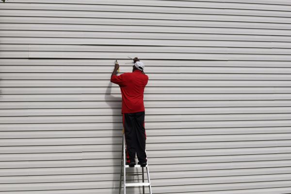 Cost of Loose Siding Repair in Haverhill