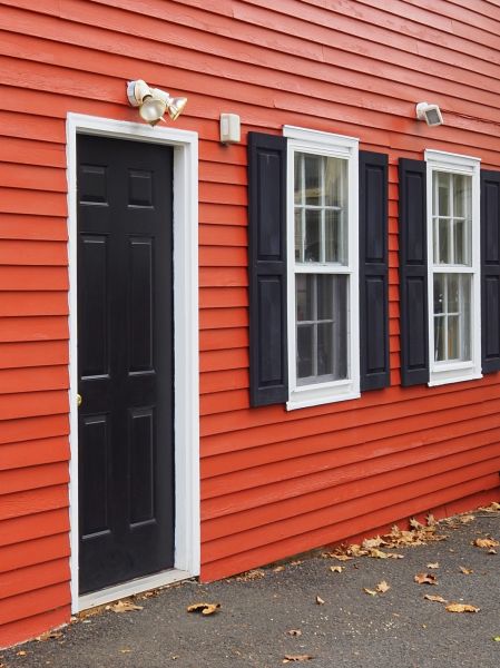 Cost of Red Vinyl Siding Installation in Haverhill